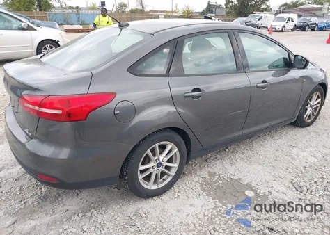 2015 Ford Focus Se z USA, uszkodzony, nr VIN 1FADP3F21FL239139